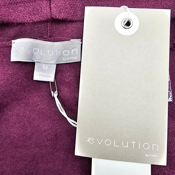 Evolution By Cyrus Womans size M Myna Button Sleeve Detail Cardigan Burgandy NEW - Picture 6 of 8